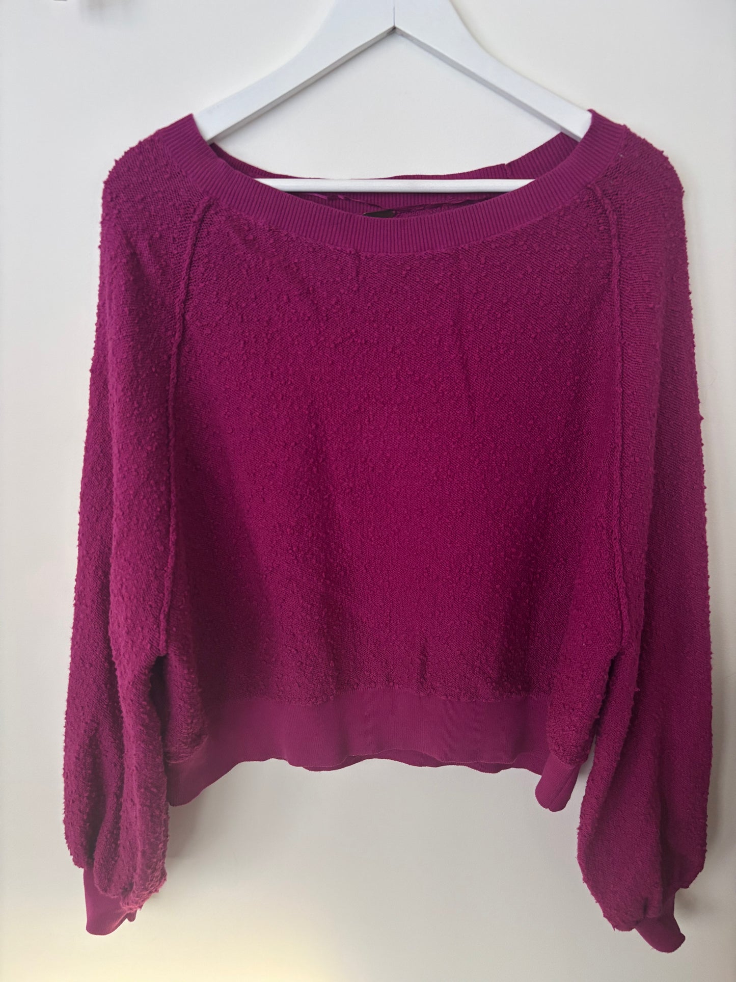 Free People  "Found My Friend" Pullover in Fuscia | XS fits size Small or Medium (D104P3)