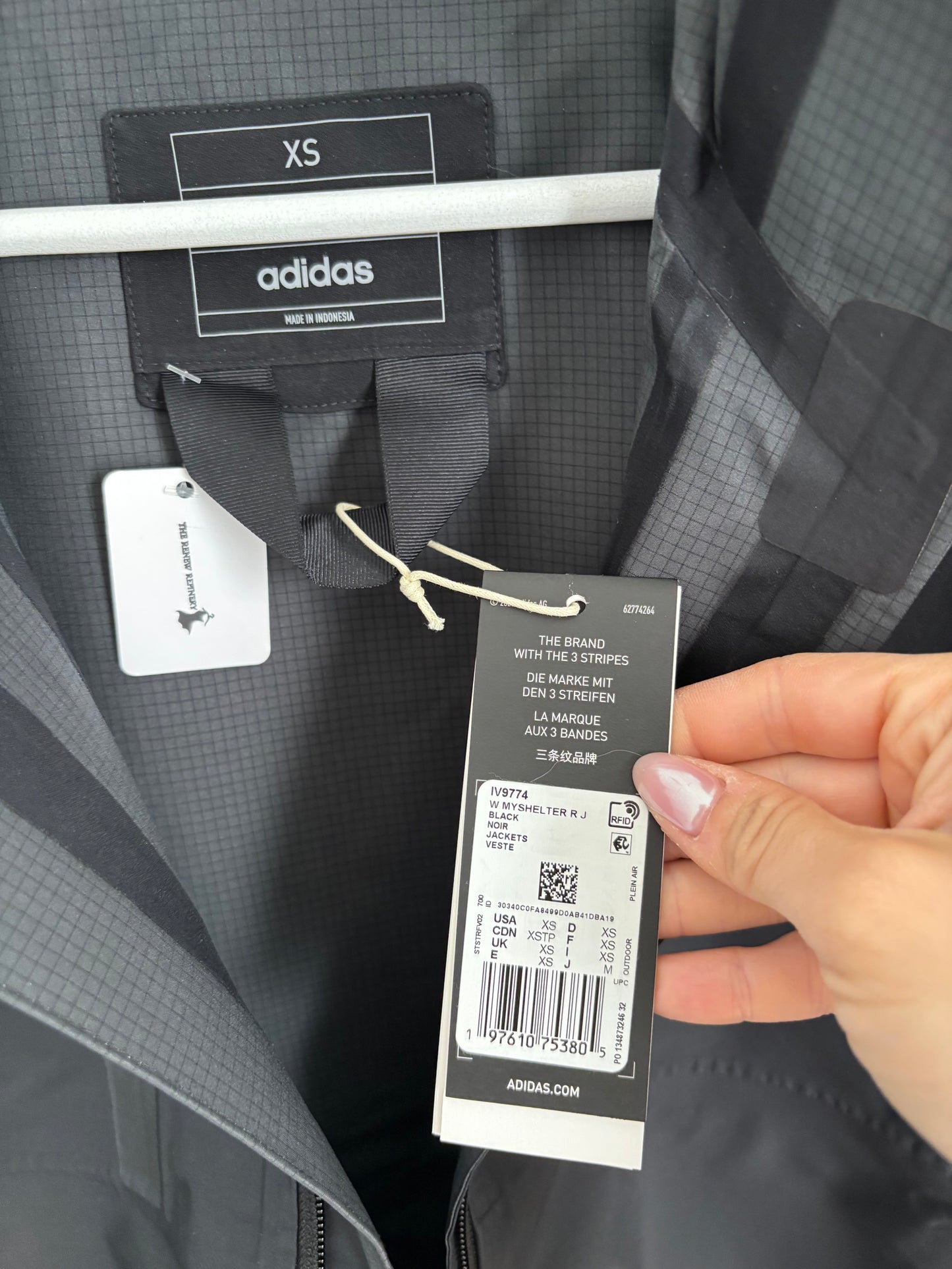 Adidas NWT Hooded Raincoat | XS (oversized fit)