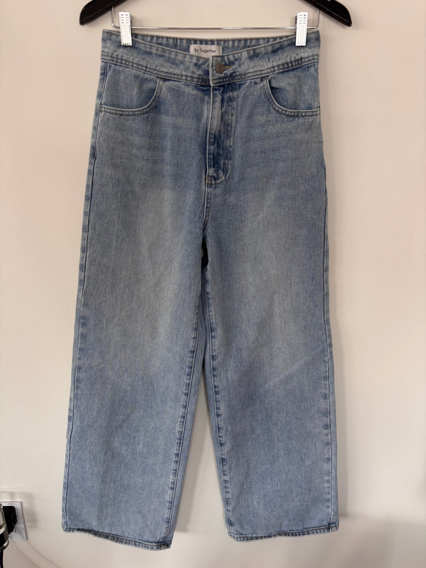 By Together Light Wash Wide Leg Jeans | Sz Medium (about sz 27)