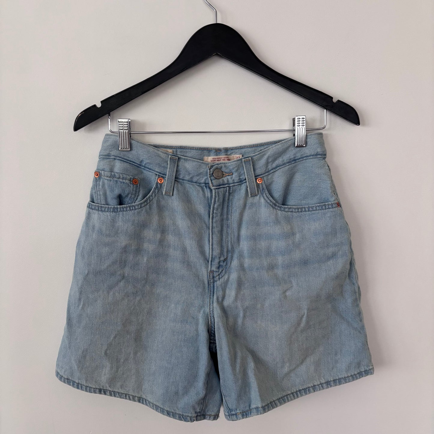 Levi's High Baggy Lightwash Shorts | Sz 27