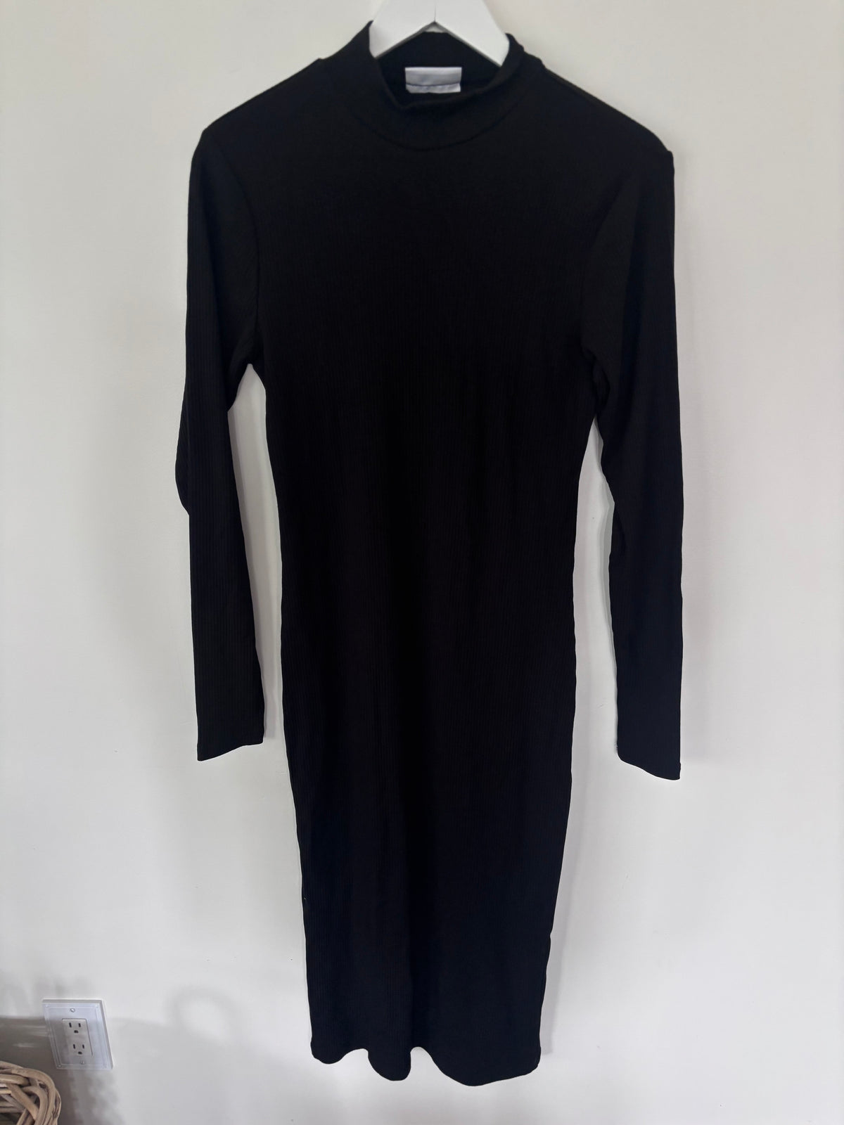 Minimum Long Sleeve Black Dress NWT | Sz Large