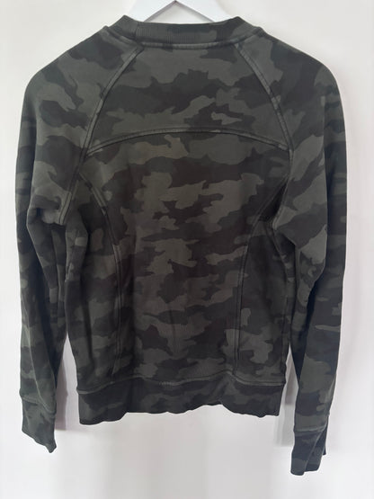 Lululemon Scuba Crew (Camo Grey/Green) | Sz 6 (Flaws)