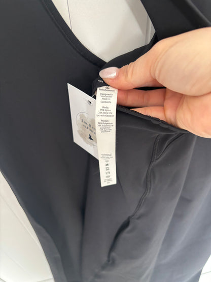Lululemon Cross-Back Dress | Sz 6 (medium)