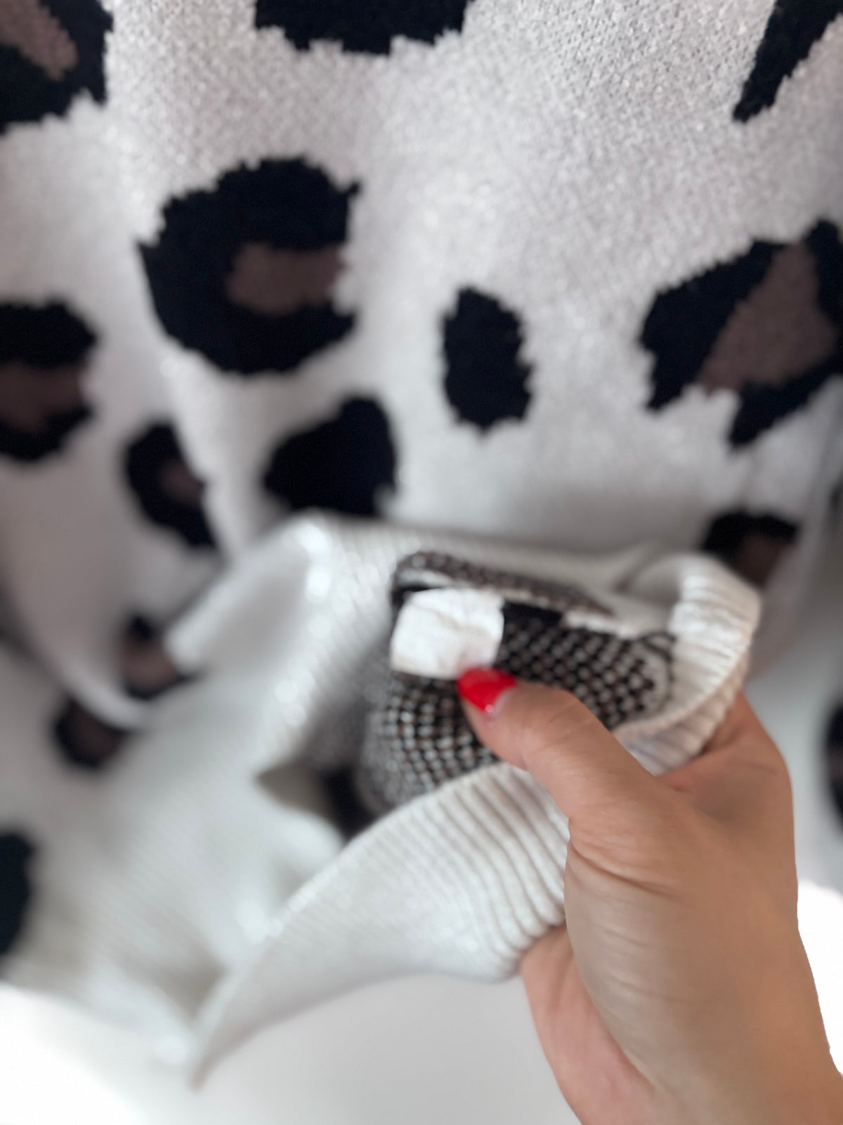 Lost in Lunar Animal Print Sweater | Sz XS (would fit sz Small)