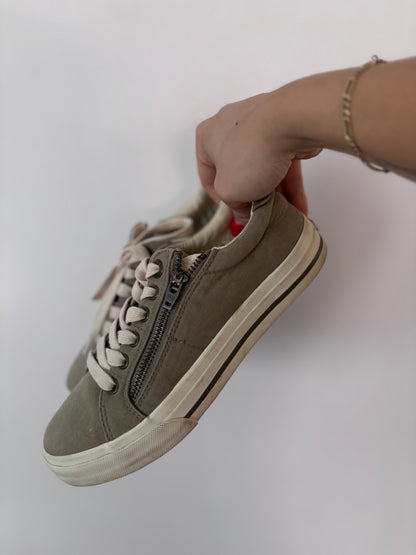 Taos Z-Soul Sneakers Sz