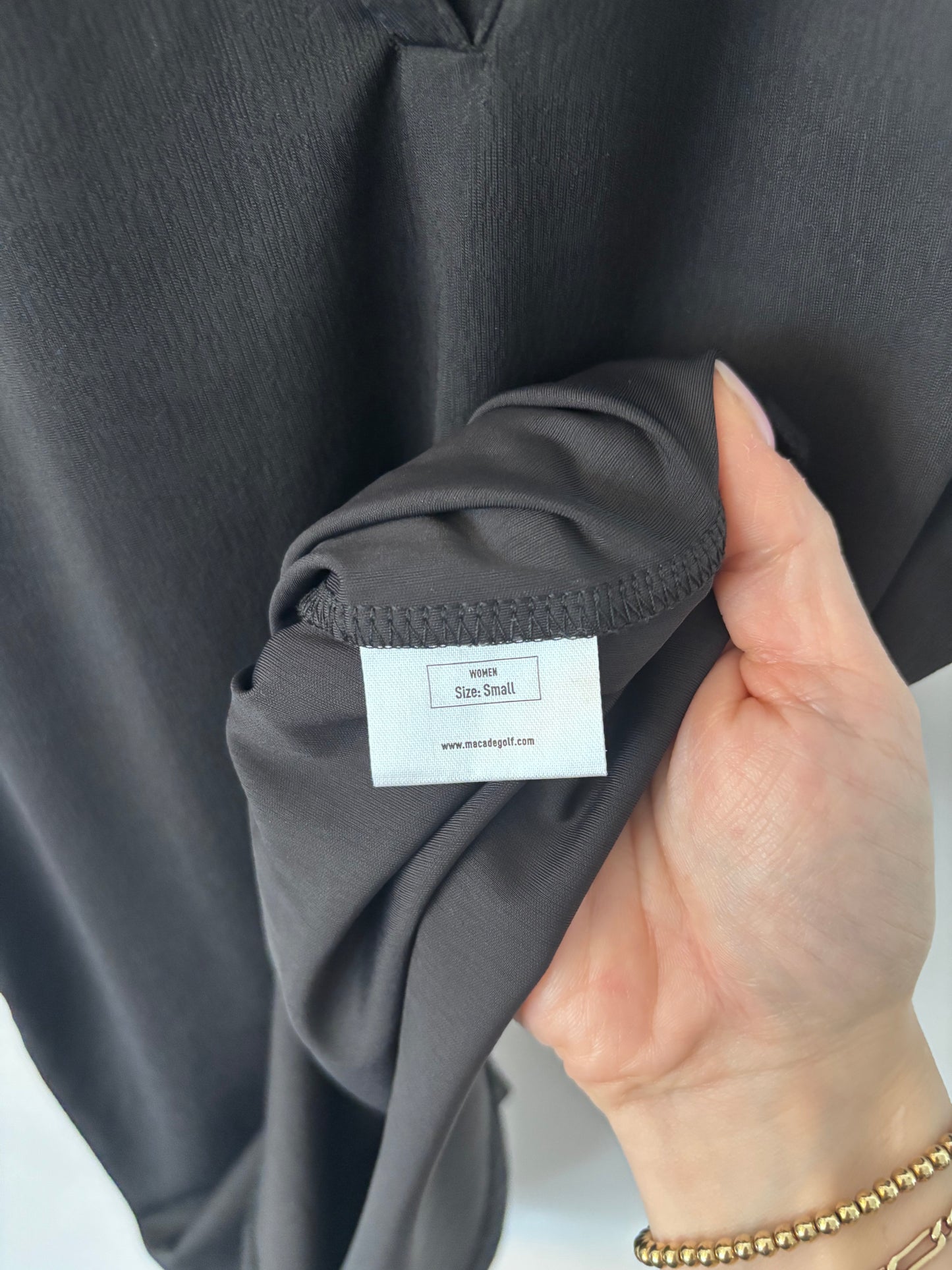 Macade Black Sleeveless Golf Shirt | Sz Small