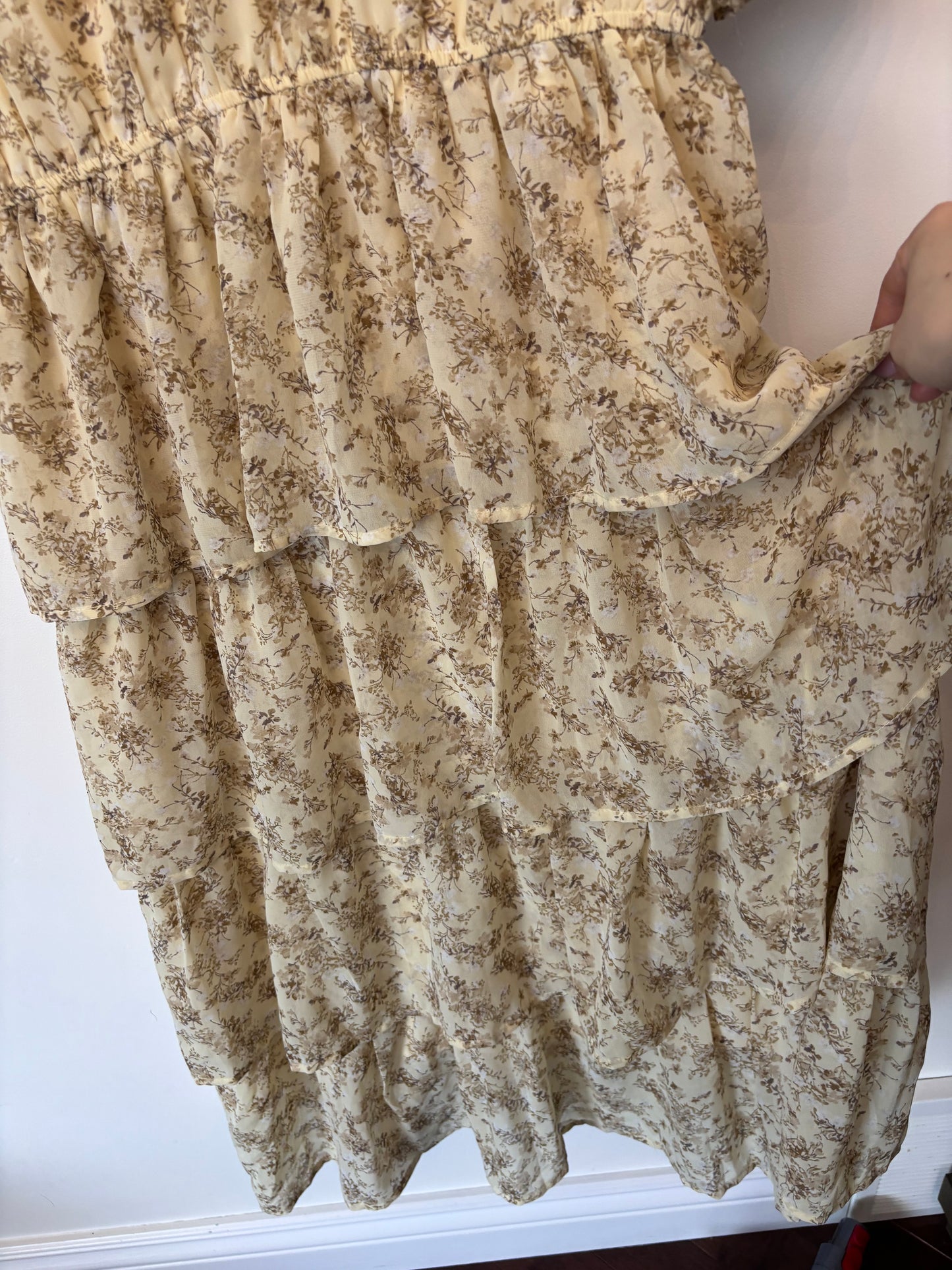 Baltic Born Muted Yellow Floral Tiered Dress | Sz XL (AR1)