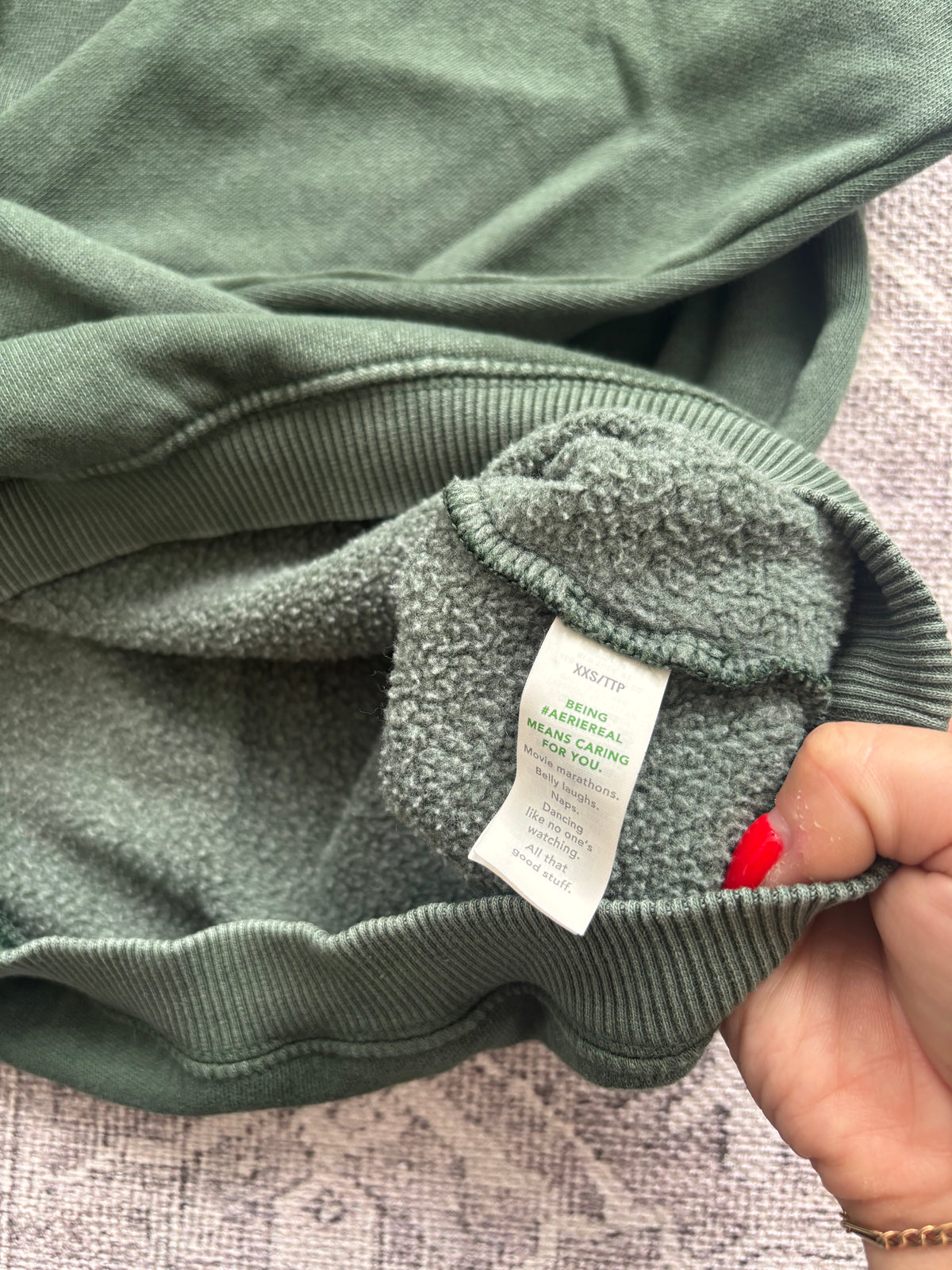 Aerie Oh Snap! Sweatshirt in Green | XXS (size medium fit)