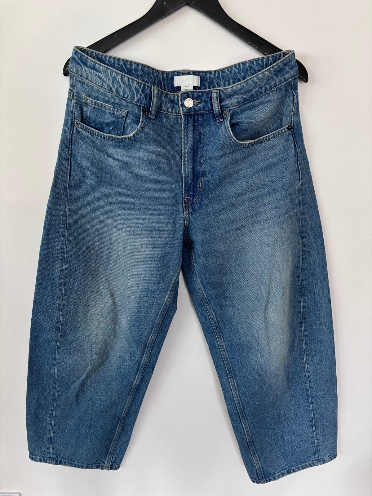 H&M Regular Waist Barrel Leg Jeans | Sz 8 (fit like 29)