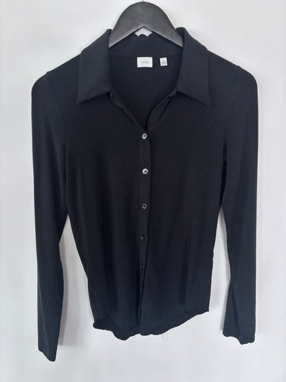 Wilfred Pose Button Up Longsleeve in Black | Sz Small