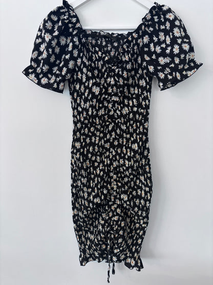 Pretty Garden Black/White/Yellow Smocked Dress | Sz Small