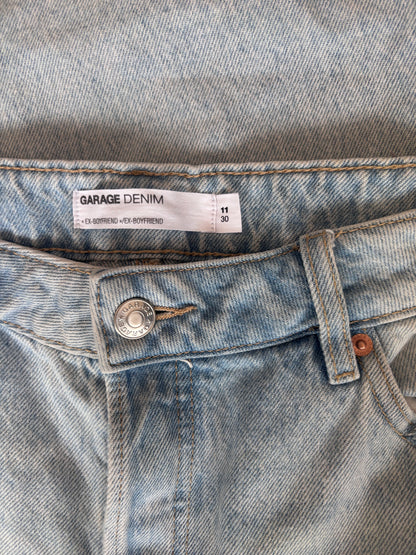 Garage Ex-boyfriend Distressed Light Wash Jeans | Sz 30 or 11