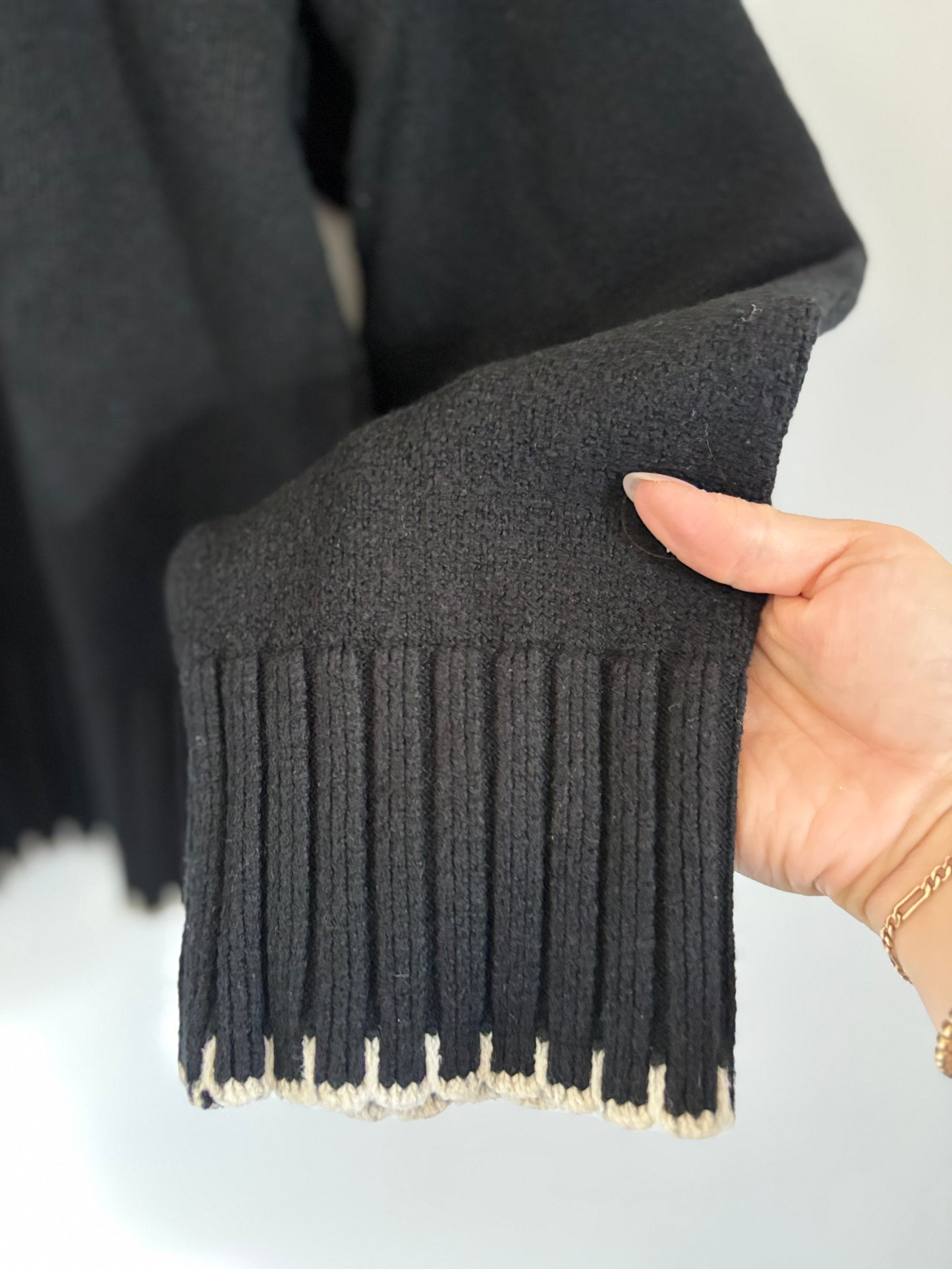 Gap Black CashSoft  Mockneck | Small (O25L4)