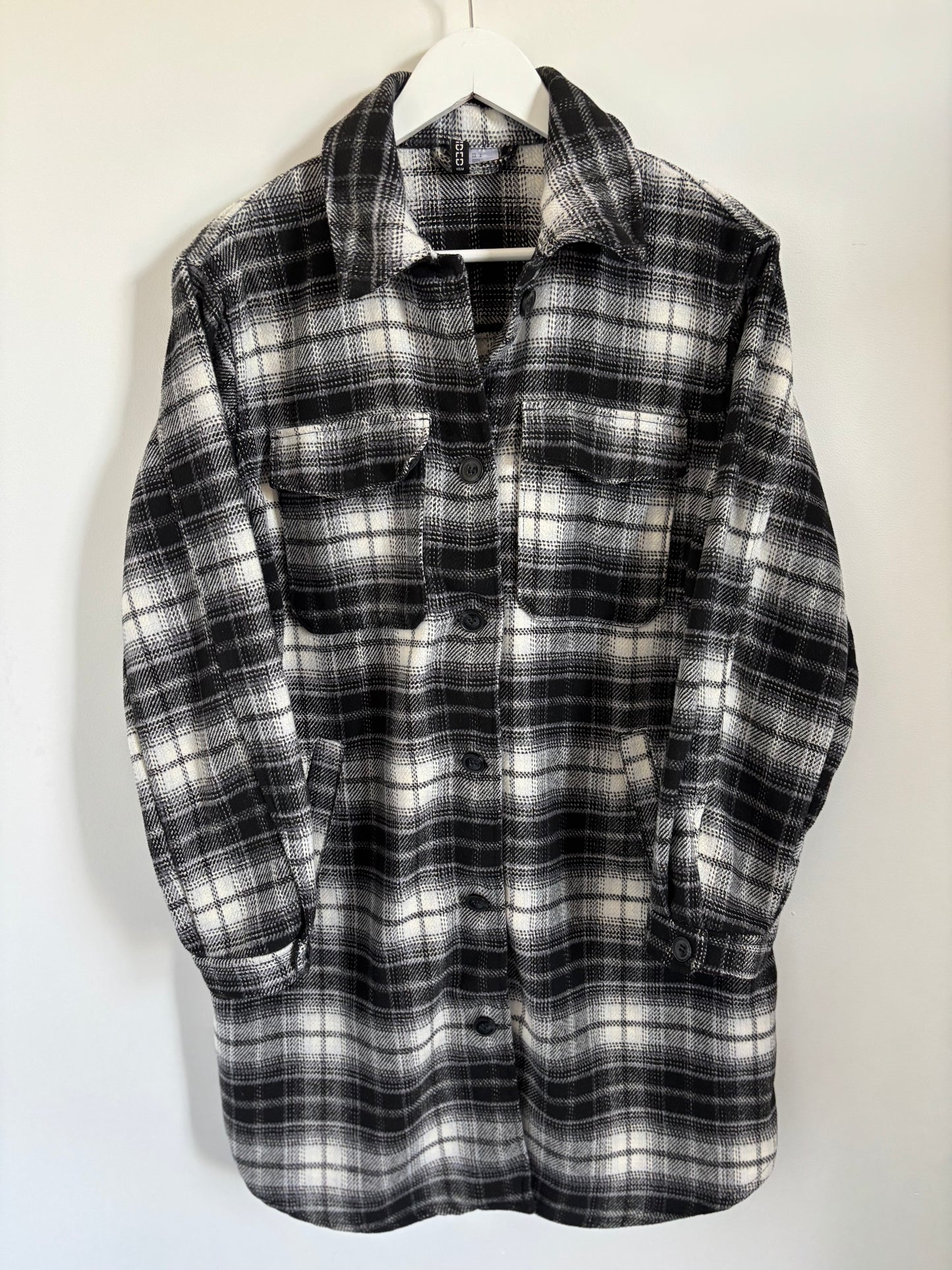H&M Plaid Black/White Long Jacket | Small (oversized) (O29L4)