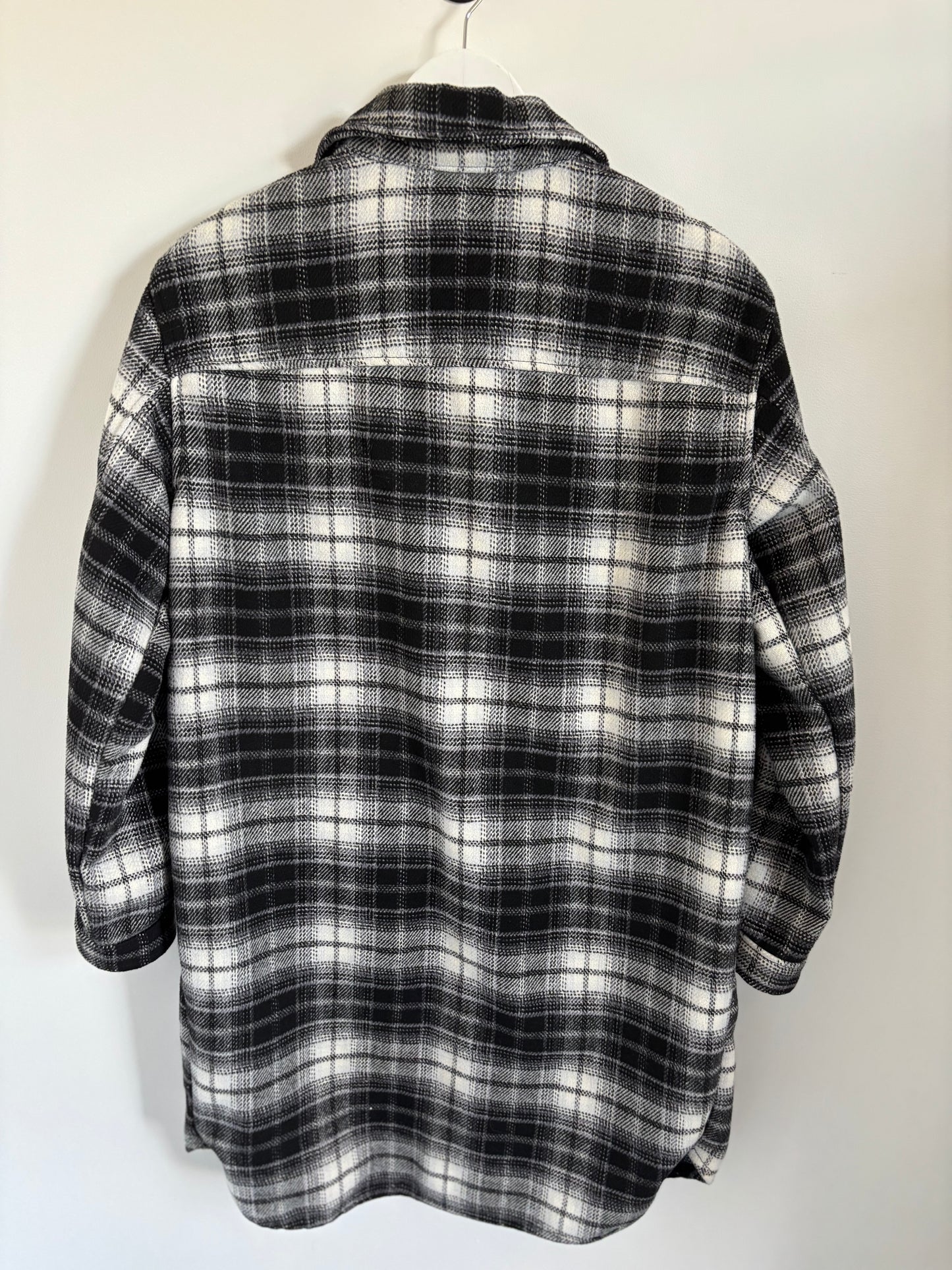 H&M Plaid Black/White Long Jacket | Small (oversized) (O29L4)