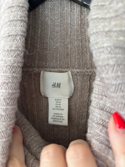 H&M Turtleneck Sweater | Sz Medium