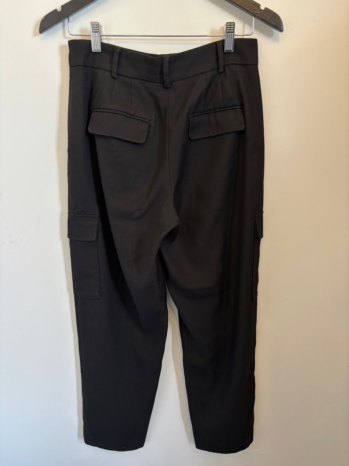RW&Co Cargo Tapered Black Pants | 4 (O136L4)