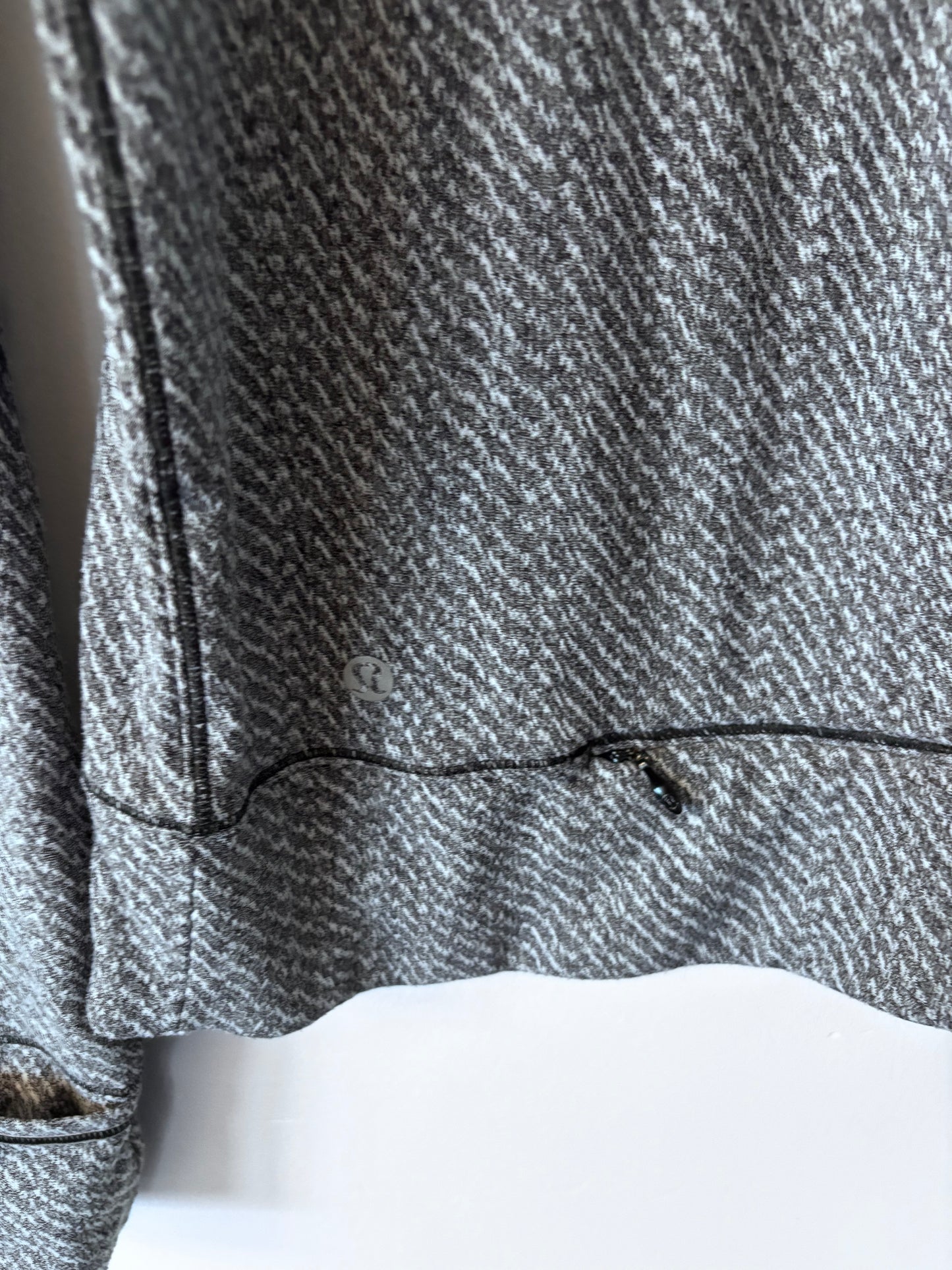 Lululemon Grey Rush Hour Long Sleeve | Sz 10 (correction)