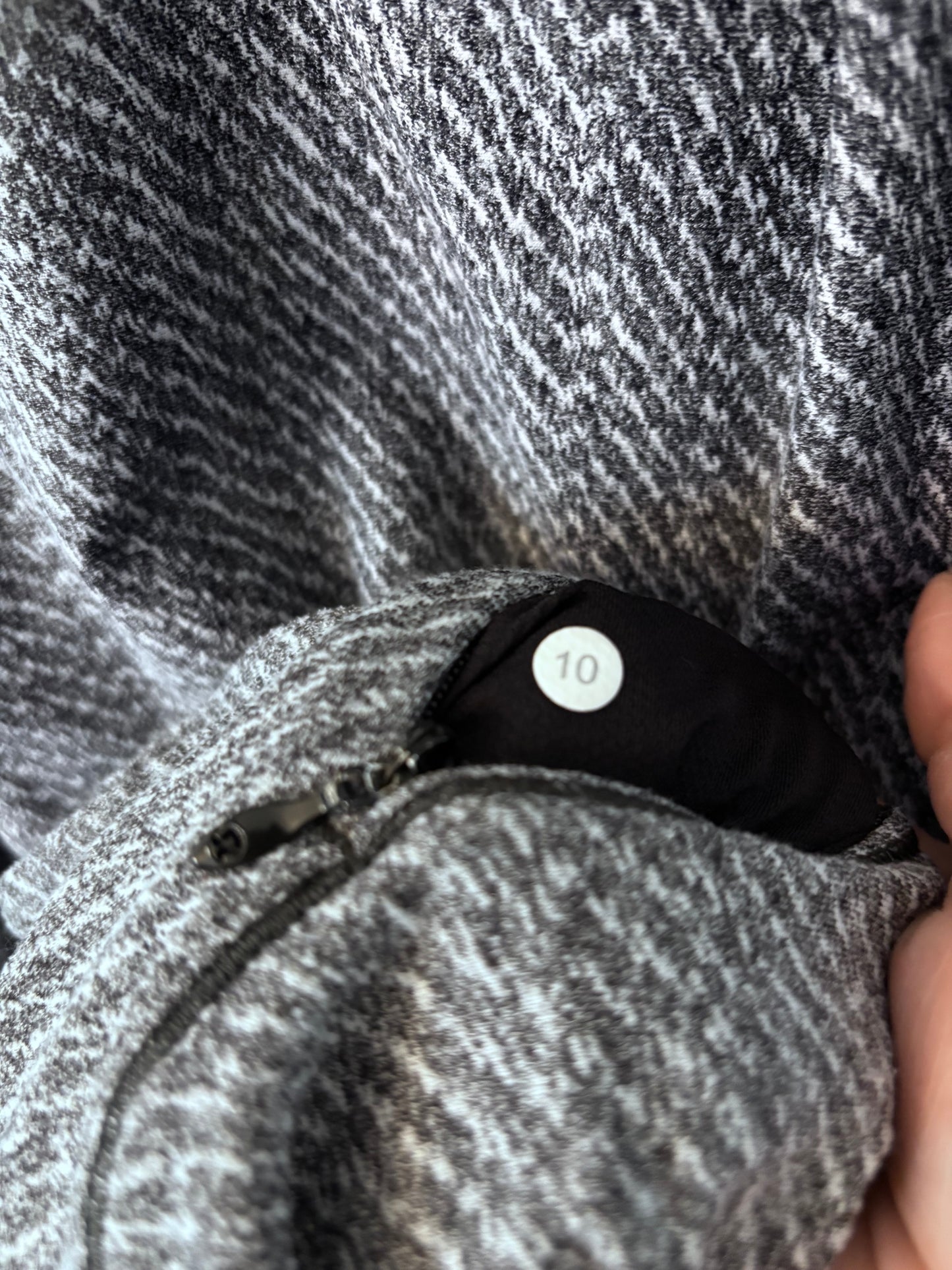 Lululemon Grey Rush Hour Long Sleeve | Sz 10 (correction)