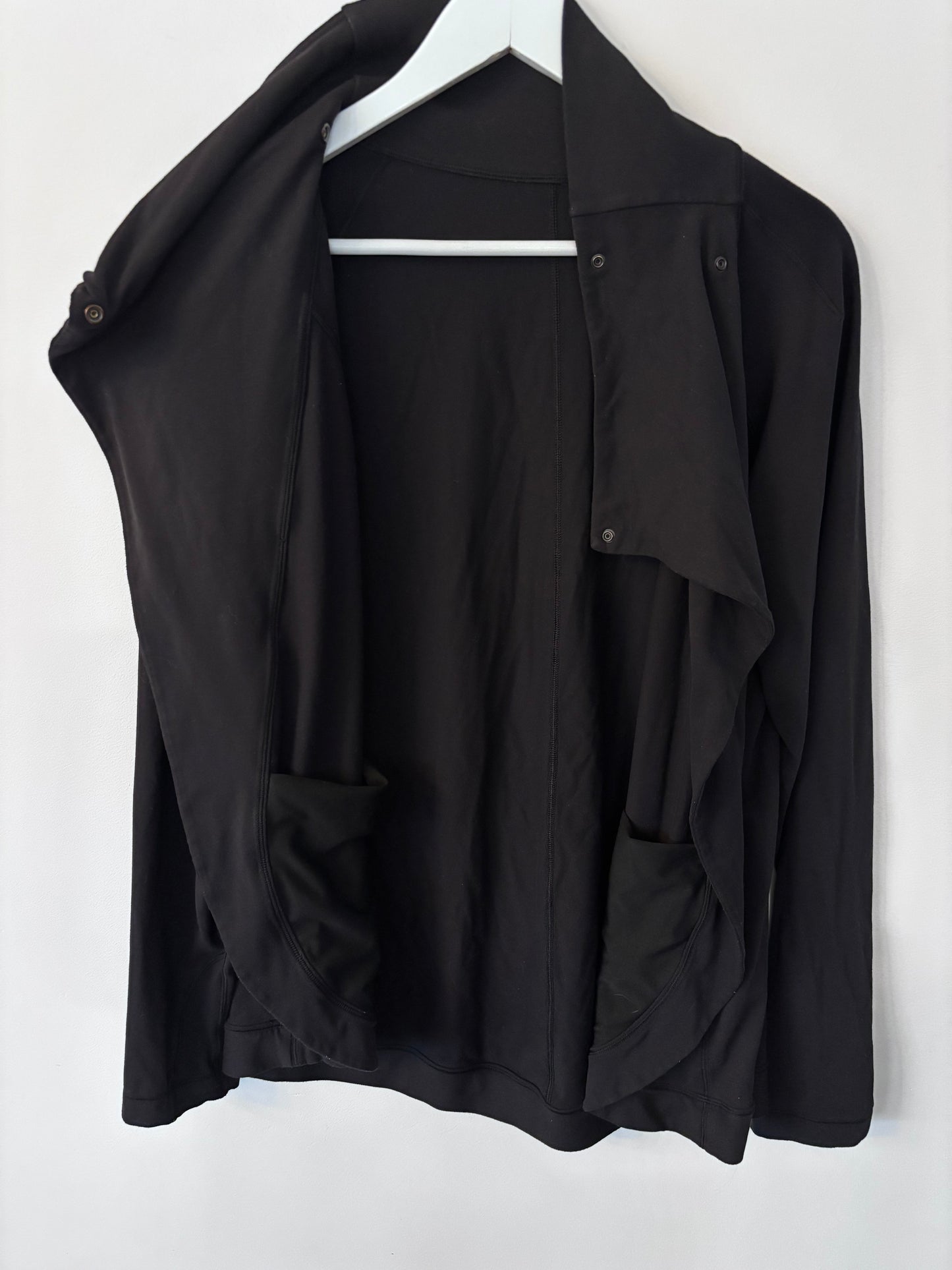 Lululemon Black Rulu Rally Wrap | Sz 10