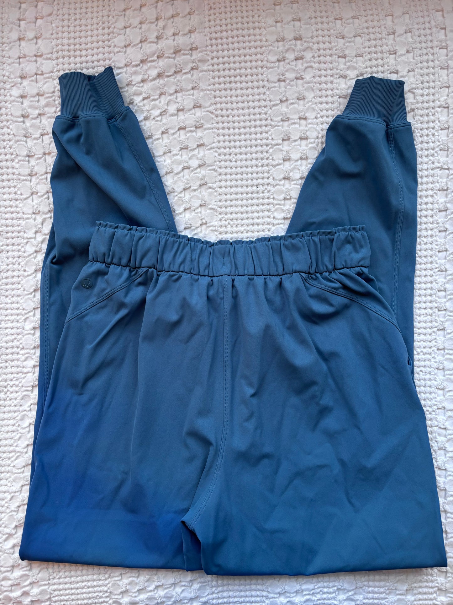 Lululemon Keep Moving Jogger in Denim Blue | Sz 6
