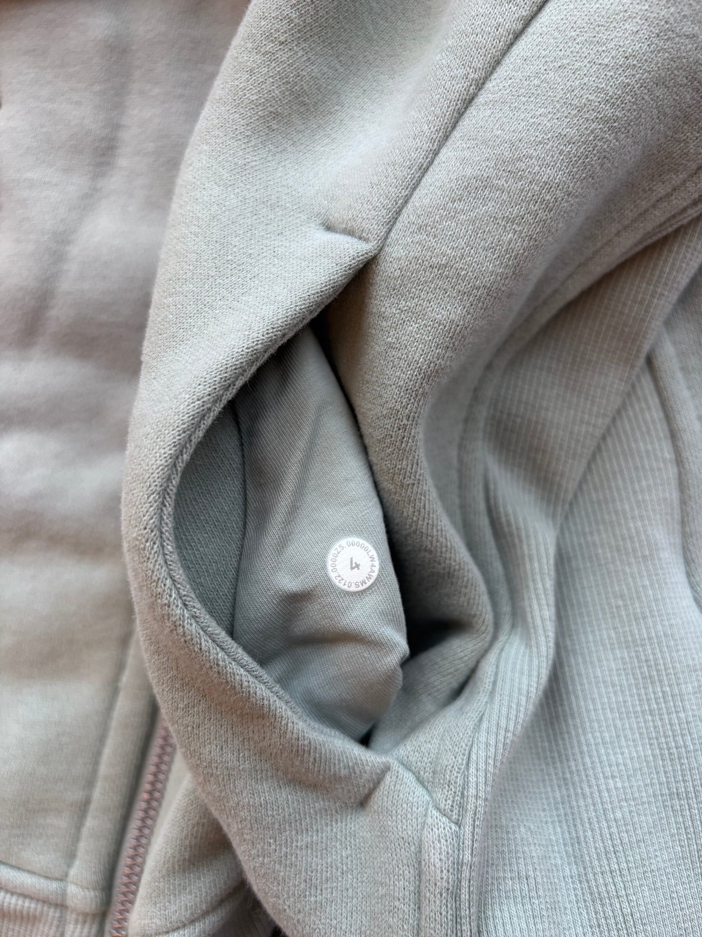 Lululemon Mint Green Scuba Hoodie | Sz 4