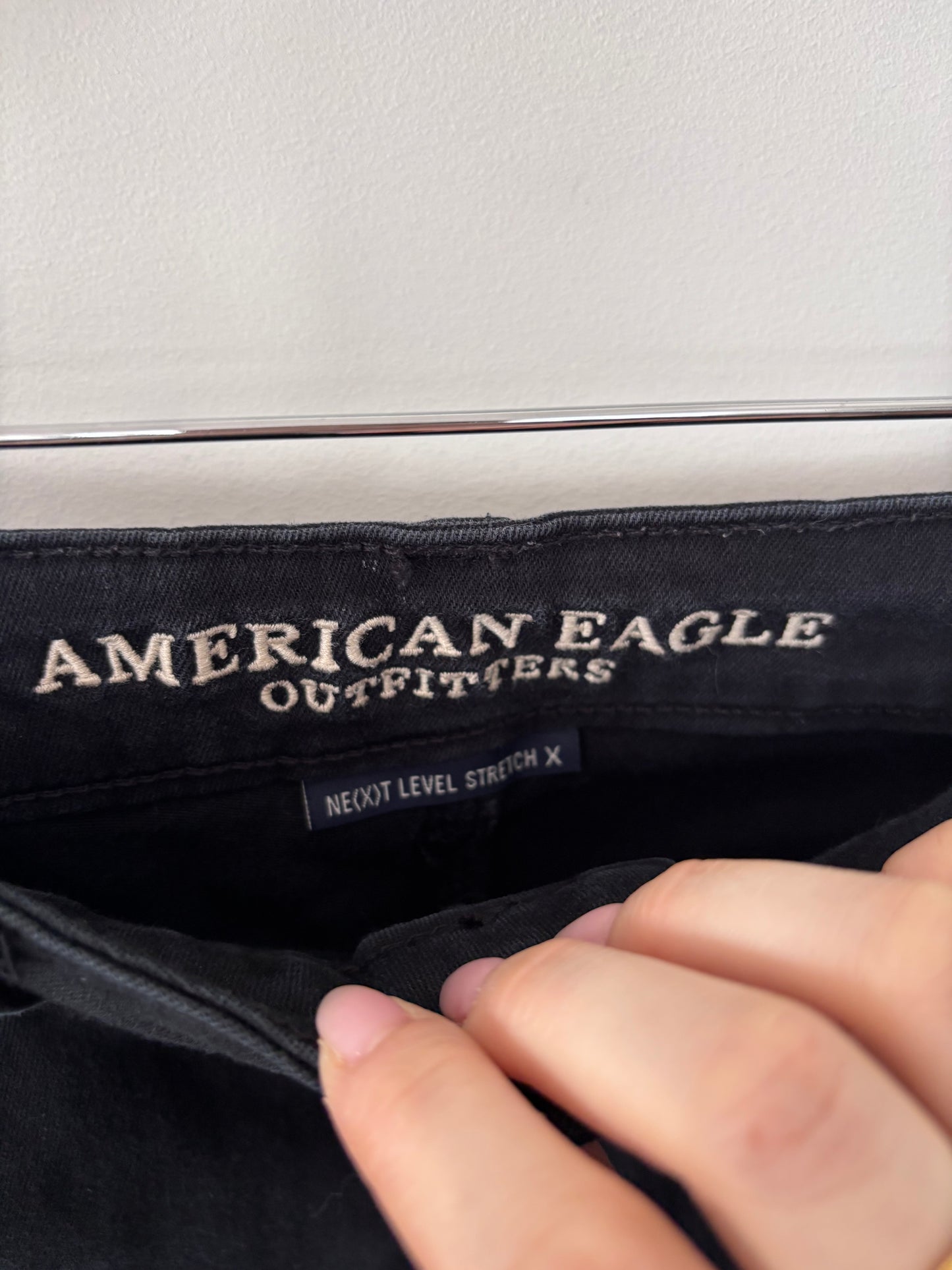 American Eagle Black High Rise Shortie | Sz 6 (small fit)