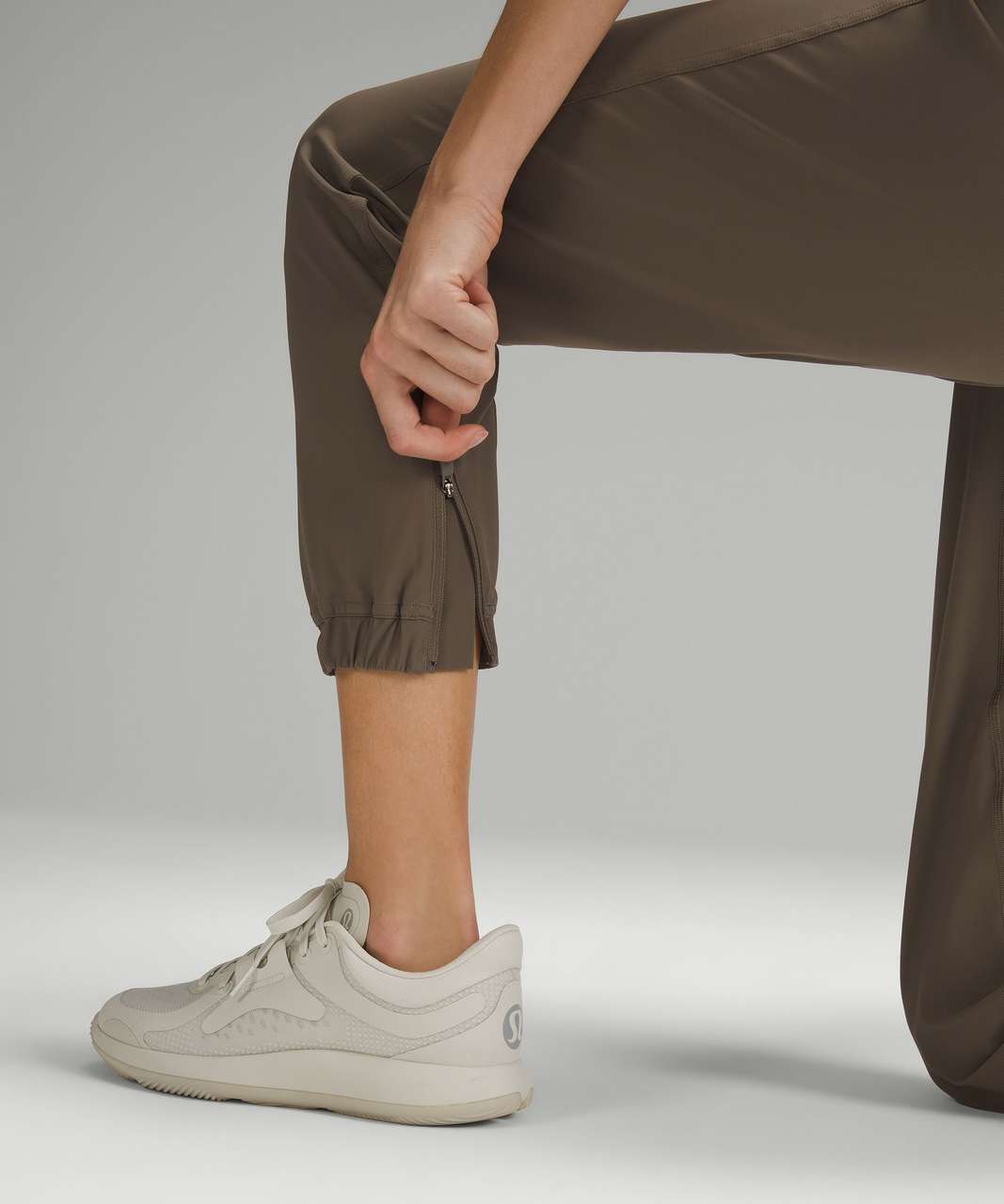 Lululemon Adapted State High Rise Jogger Nomad/Dark Taupe  | 0 (A11R5)