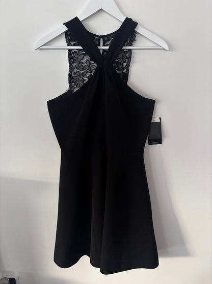 Rw&Co Knotted Halter Lace Back Dress | Sz 6
