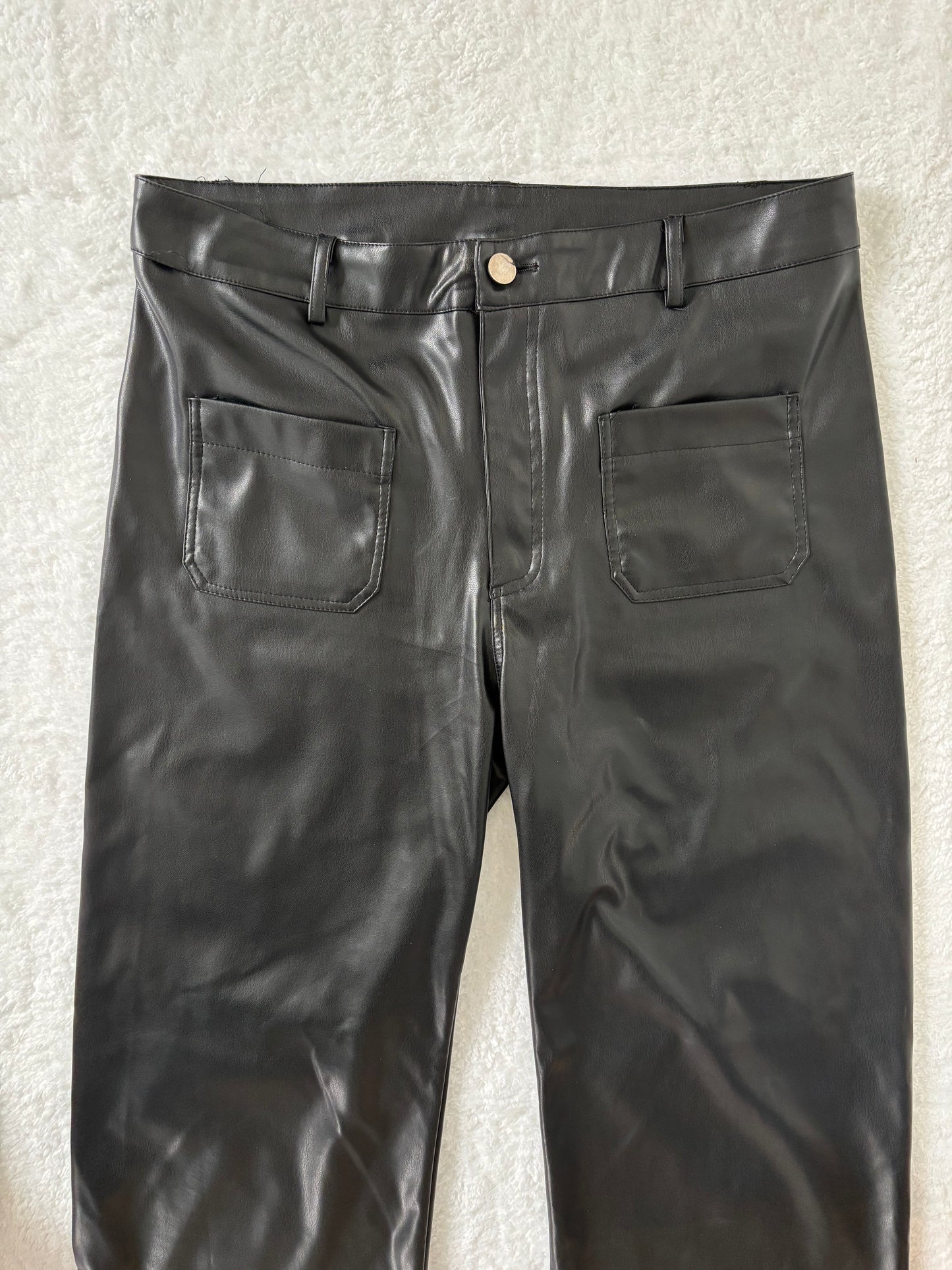 Dex Faux Leather High Rise Pants | Medium (O79G1)