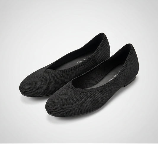 Tahari Martinique Black Woven Flat | Sz 7.5 (fit a bit big)