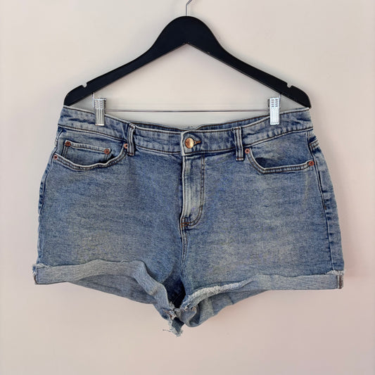 Joe Fresh Cut Off Denim Shorts | Sz 16