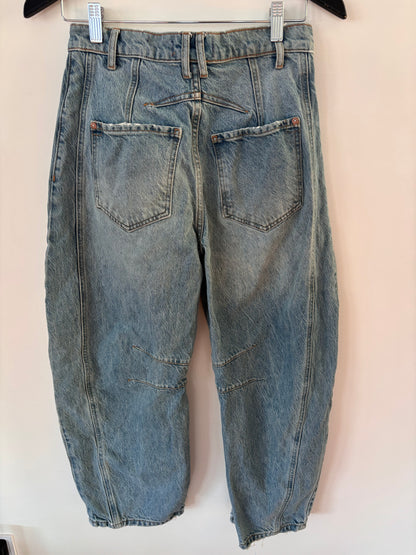 Free People Good Luck Barrel Jeans | Sz 25 (would fit 26)