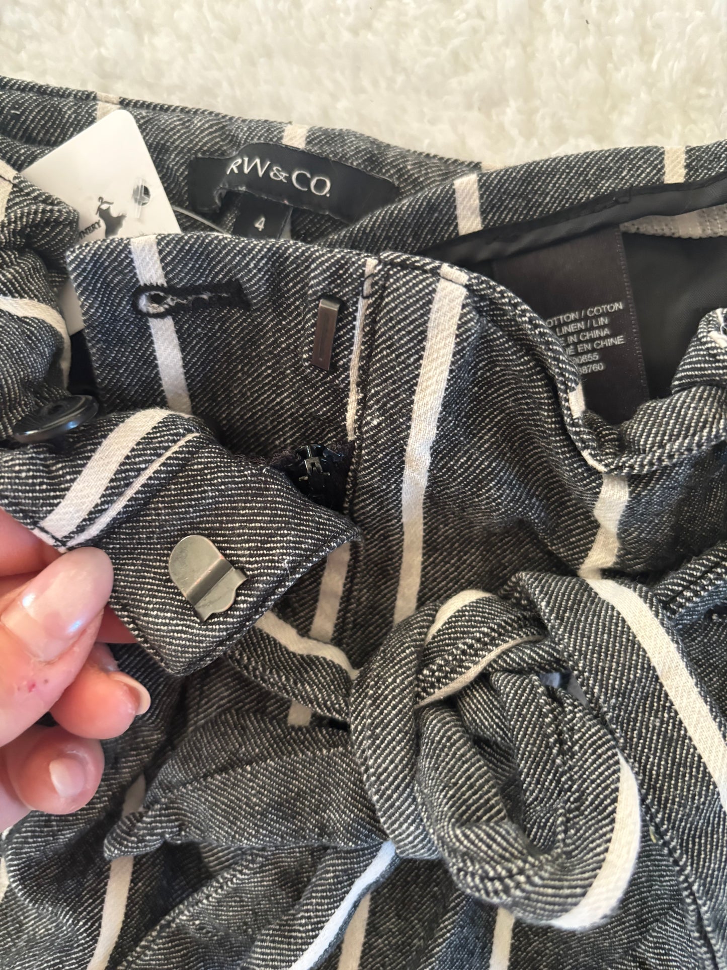 RW & Co Cotton/Linen Striped Paperbag Pants | 4 (small fit) O73M10