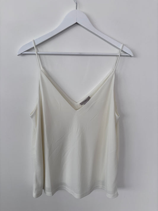 H&M Ivory V Neck Camisole | Sz Medium