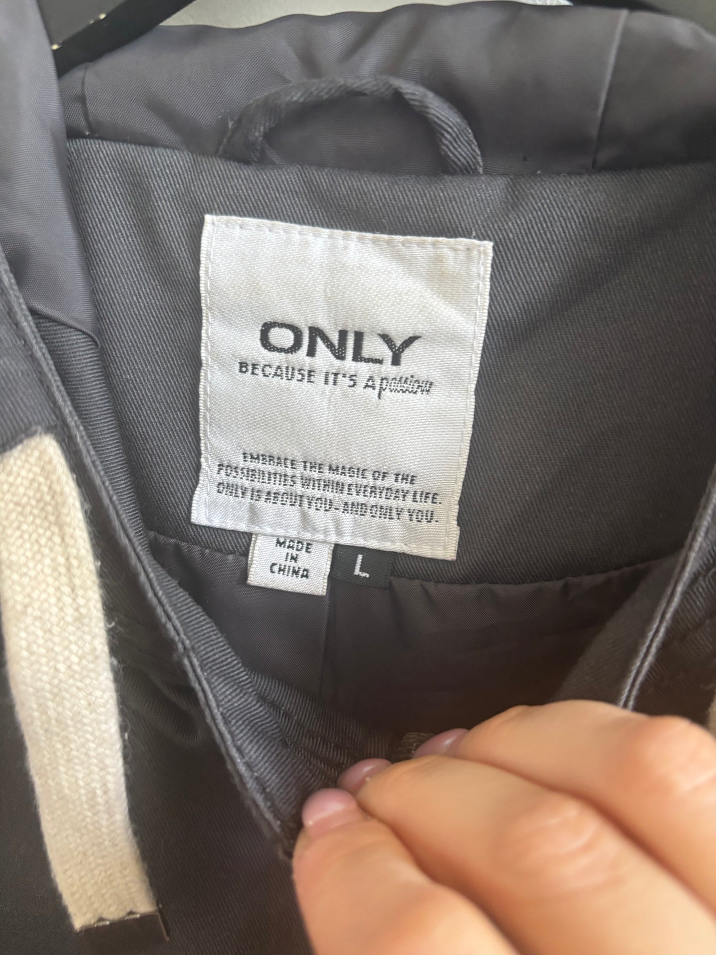 ONLY Grey Hooded Light Jacket | Large (O152C16)