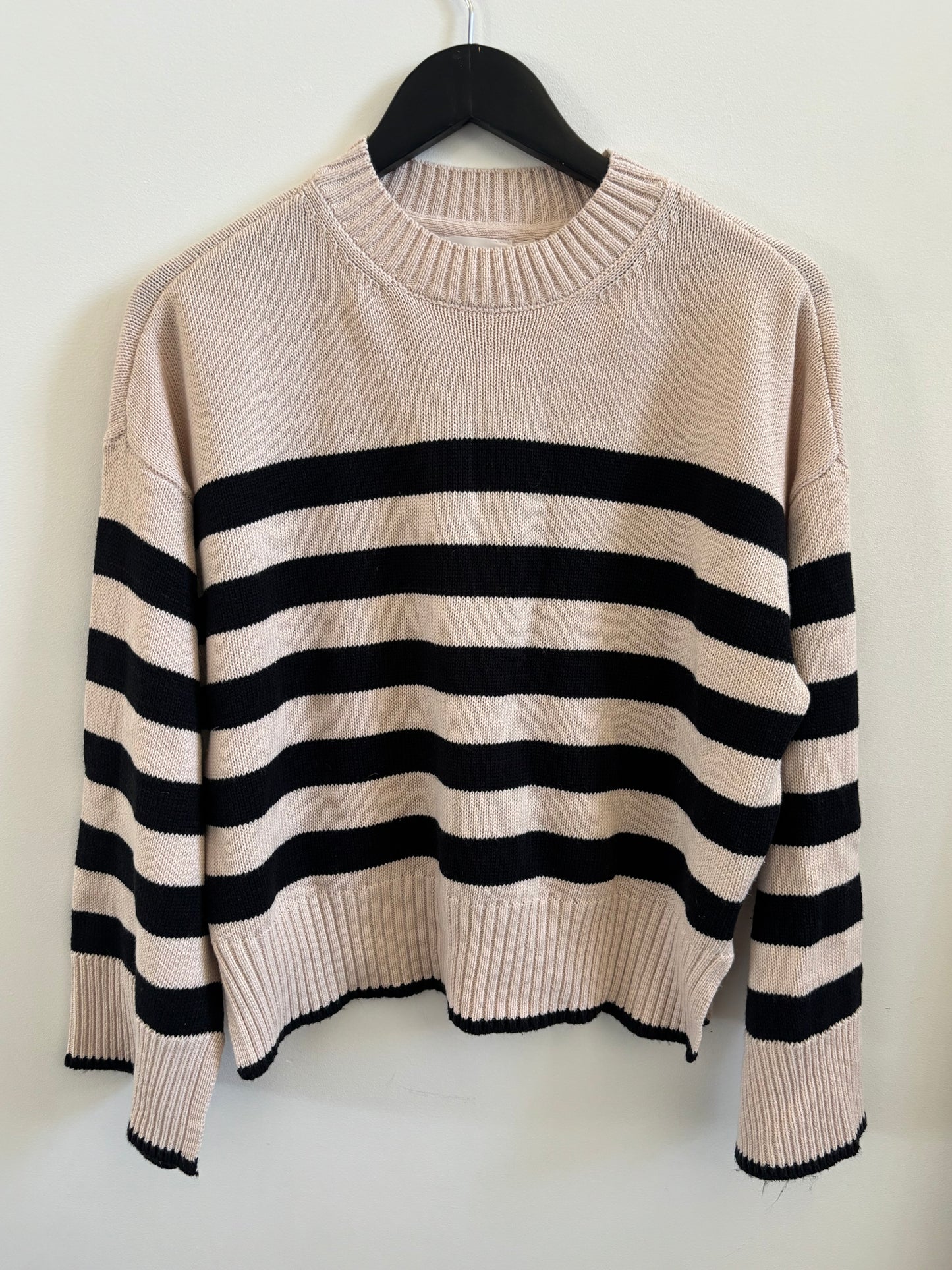 RD Style Magda Striped Crew Neck Sweater | Medium Oversized fit (O125M17)