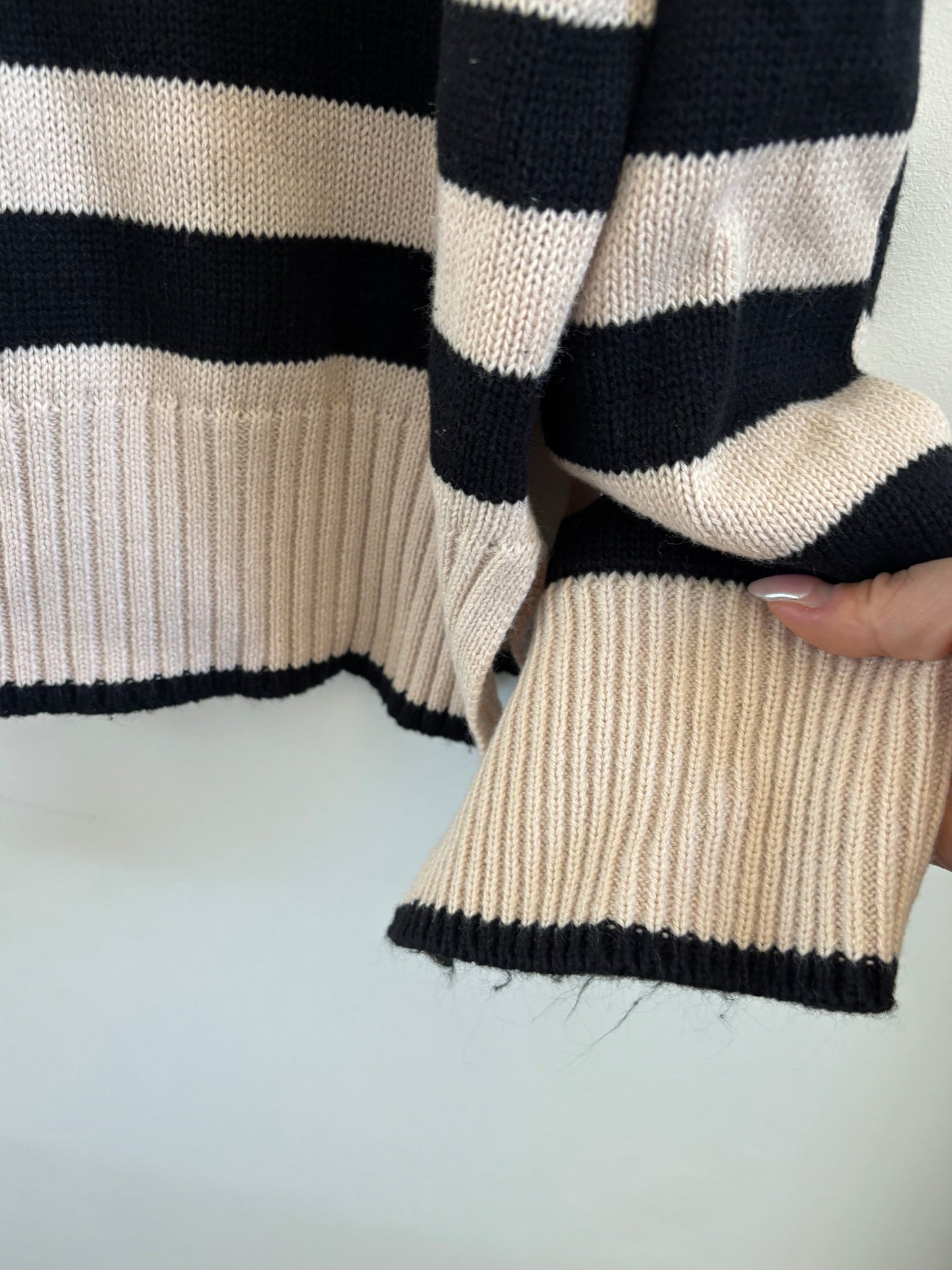 RD Style Magda Striped Crew Neck Sweater | Medium Oversized fit (O125M17)