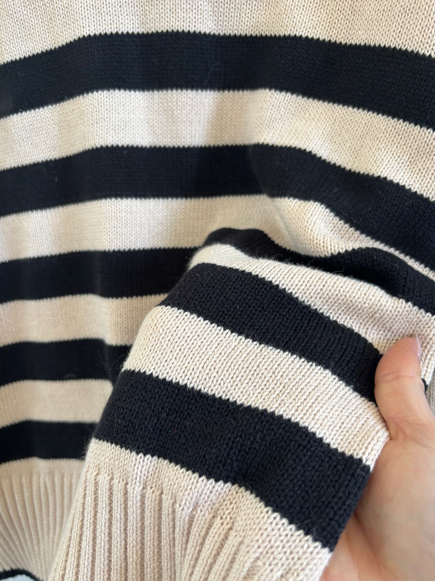 RD Style Magda Striped Crew Neck Sweater | Medium Oversized fit (O125M17)