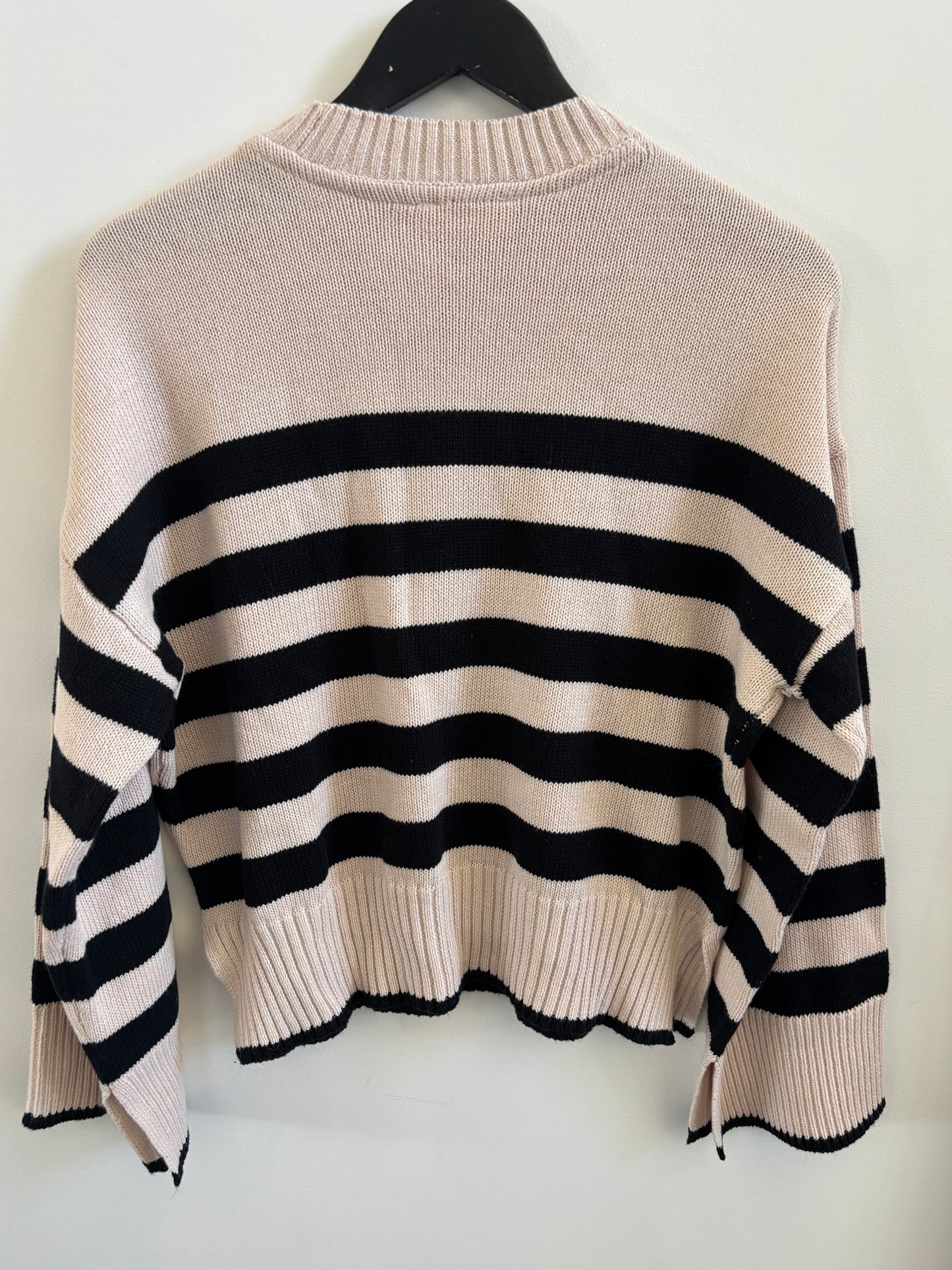 RD Style Magda Striped Crew Neck Sweater | Medium Oversized fit (O125M17)
