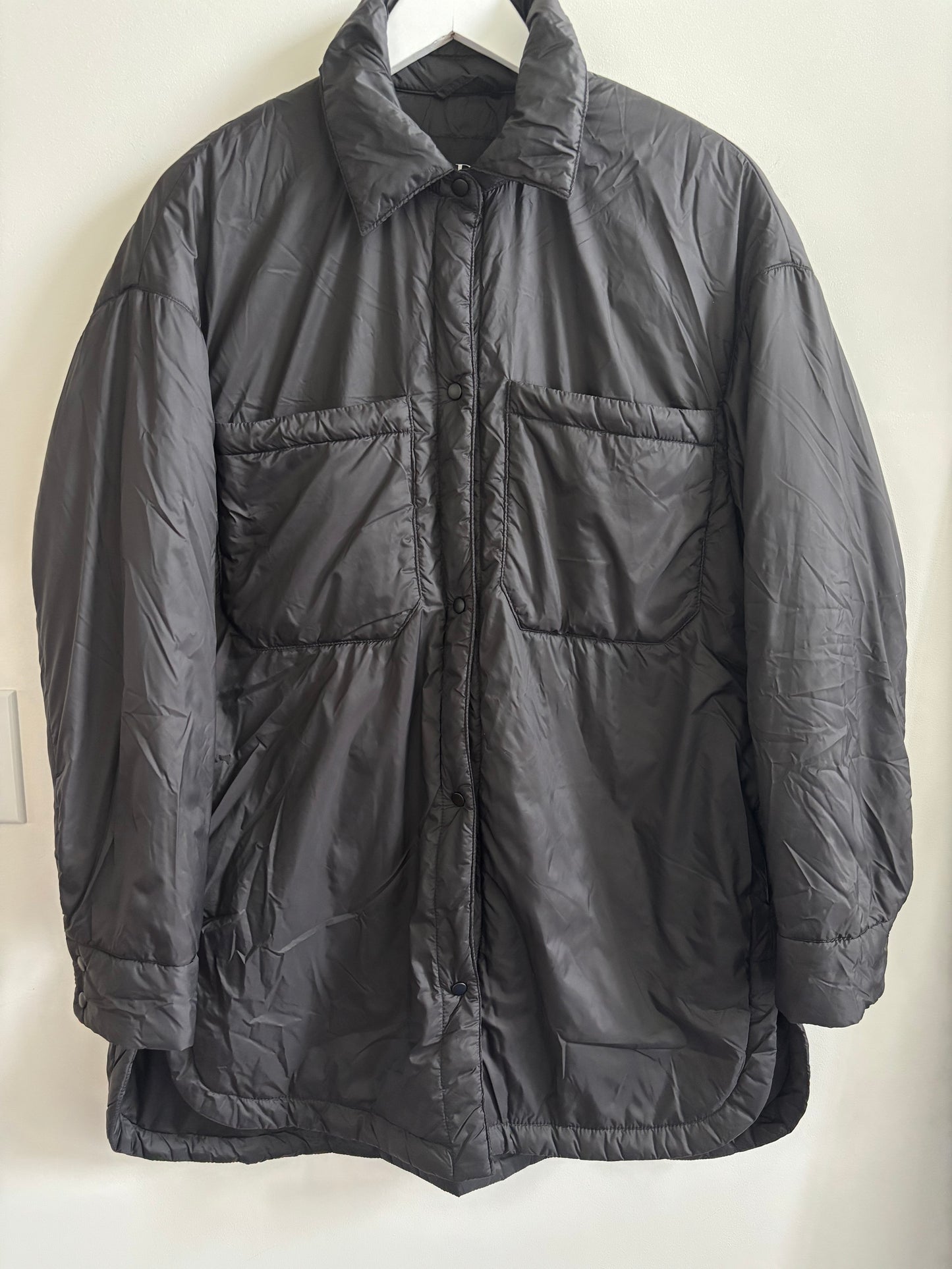 Zara Light Puffer Snap Jacket | XS (very oversized)