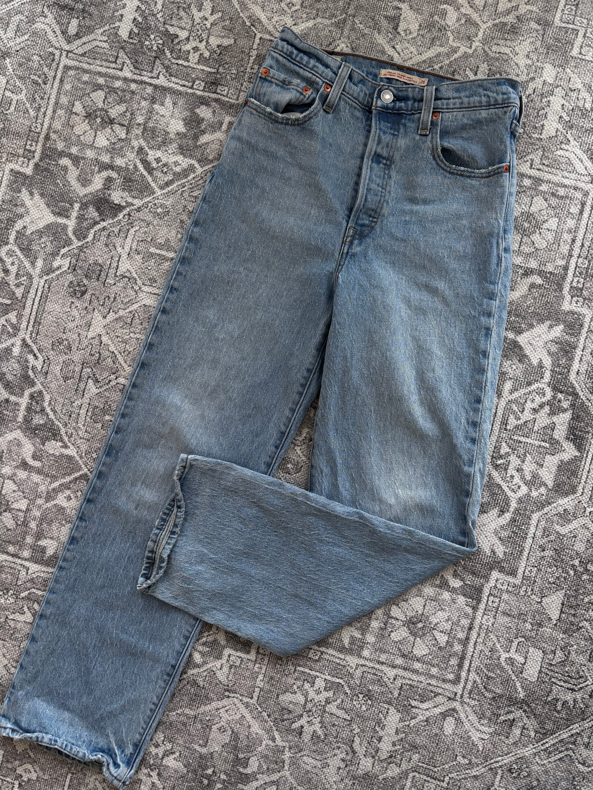Levi's Ribcage Straight Ankle Jeans | Sz 26