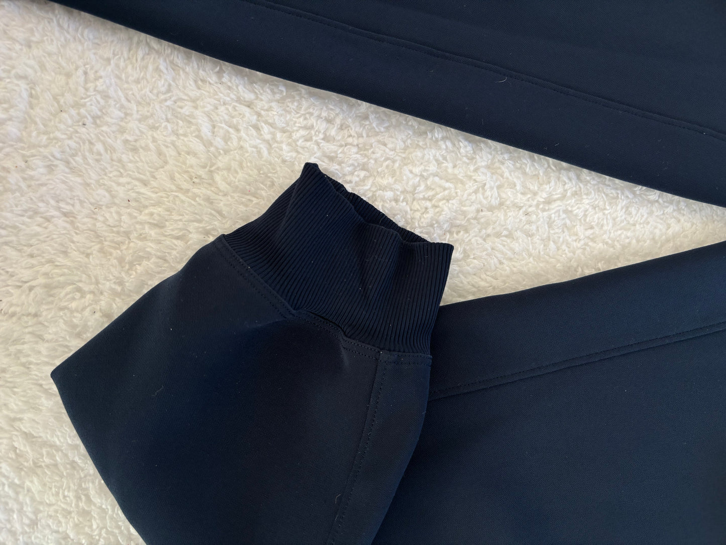 Lululemon Navy On The Fly Joggers | 2 (O71M10)