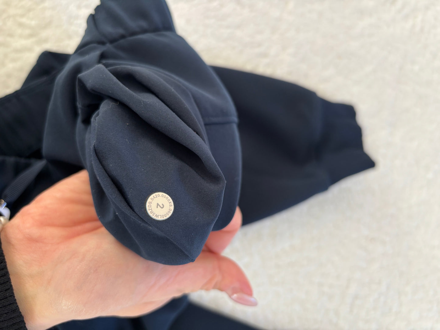 Lululemon Navy On The Fly Joggers | 2 (O71M10)