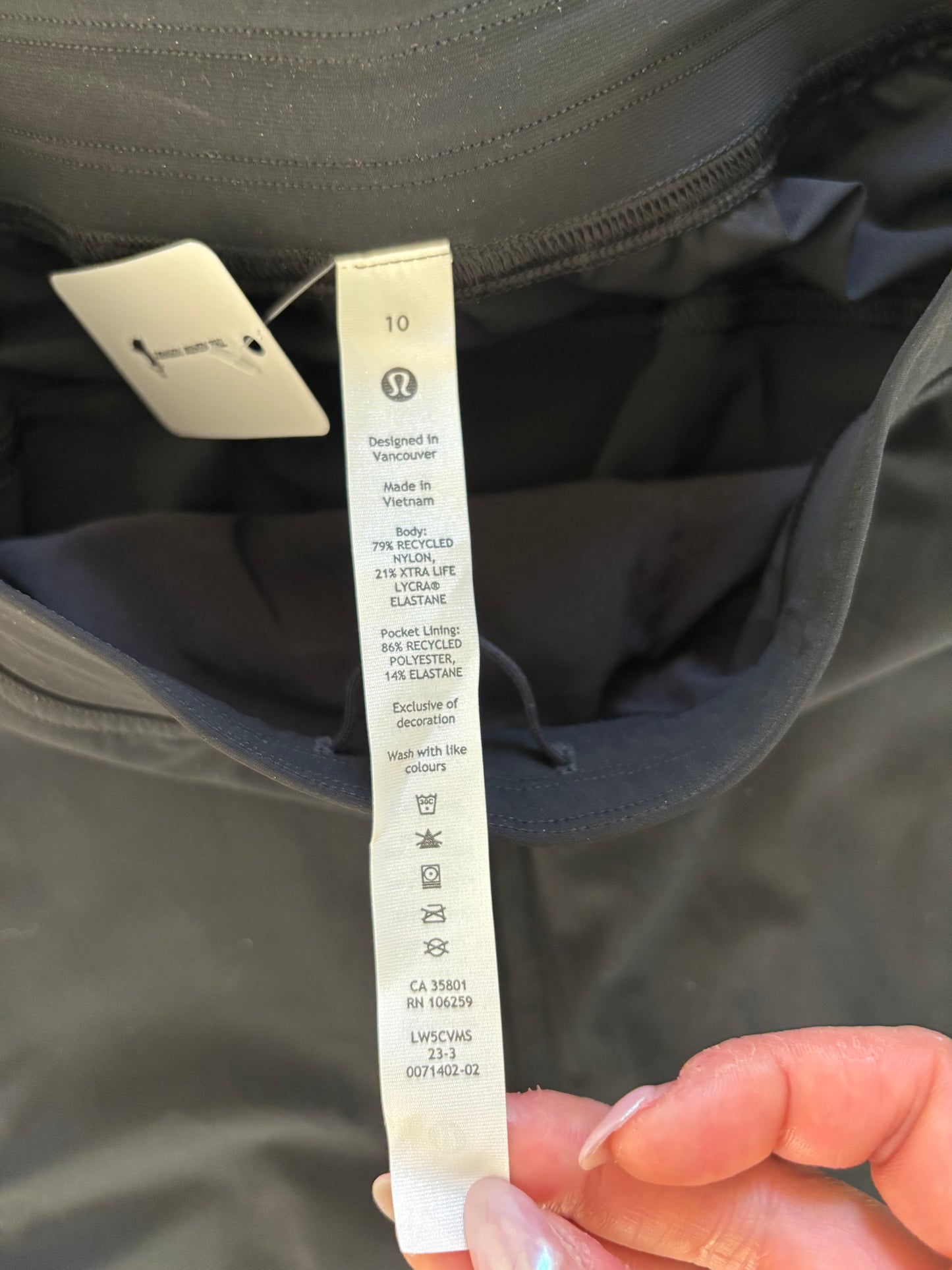 NWT Lululemon Adapted State High Rise Jogger Black | 10 (O117M17)