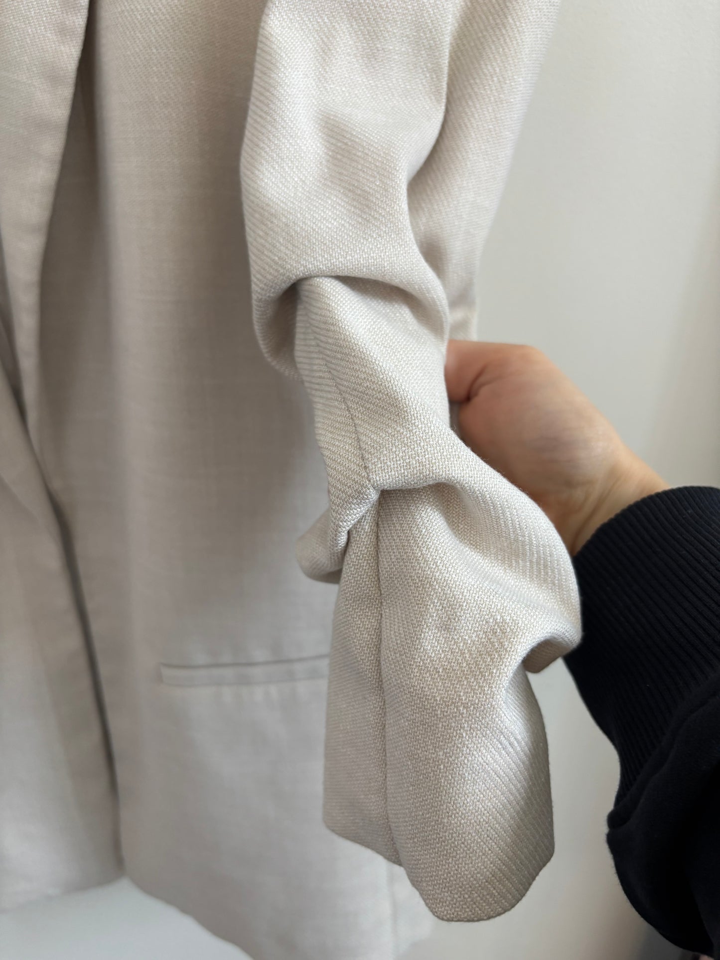 H&M Beige Open Blazer | Small (O181L4)