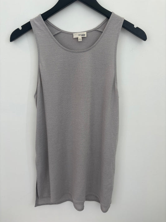 Wilfred/Aritzia Knit Tank with Side Slits | XS (oversized)