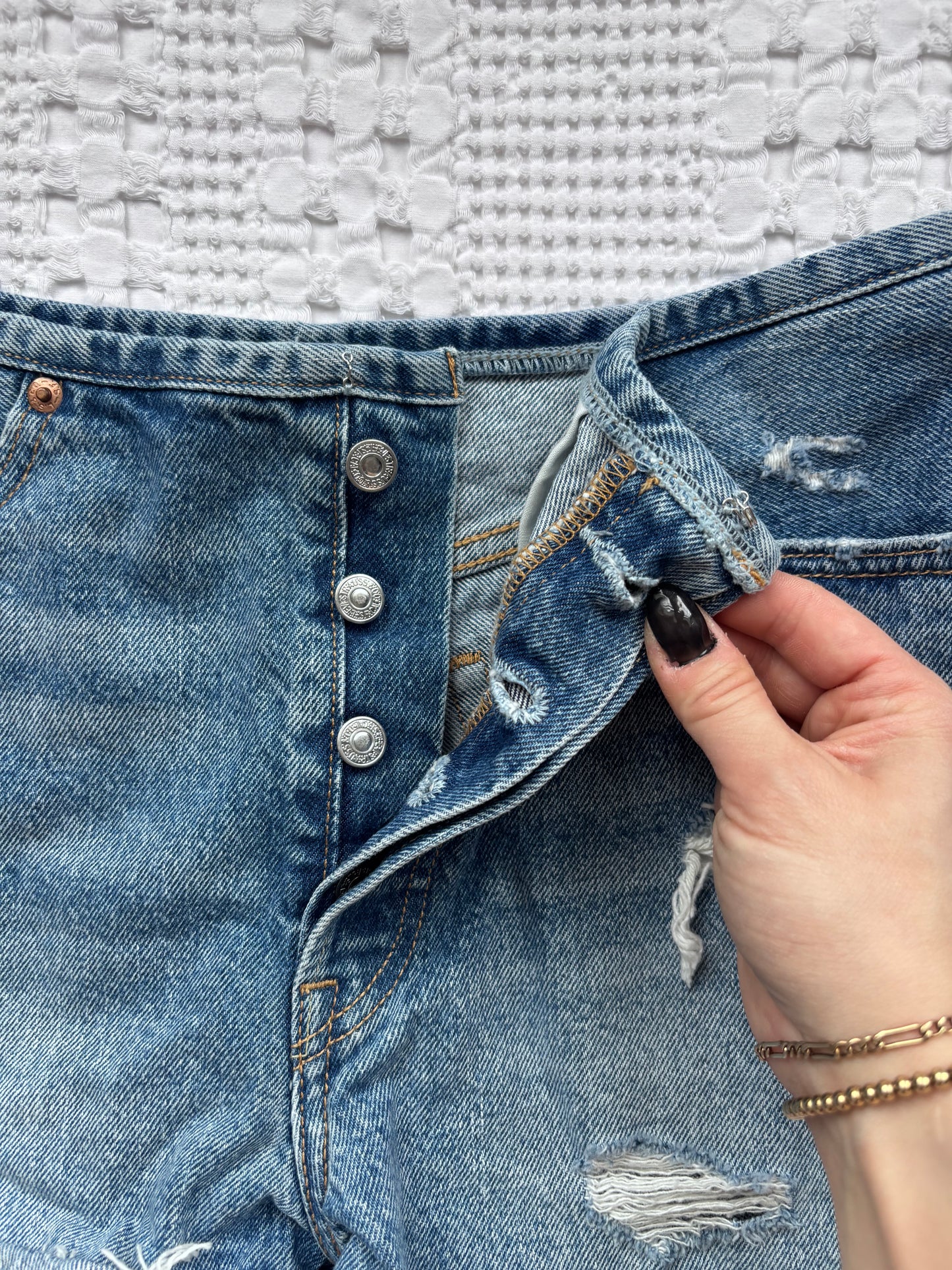 Levi's 501 Denim Shorts w/o Waistband  | Sz 29 (fit small)