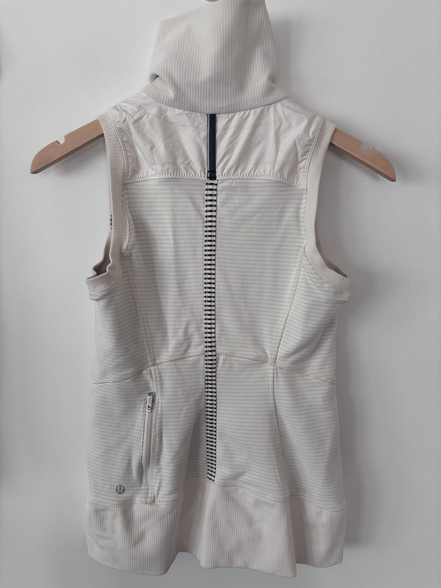 Lululemon Won't Stop Vest Hyper Stripe Angel Wing | Sz 6