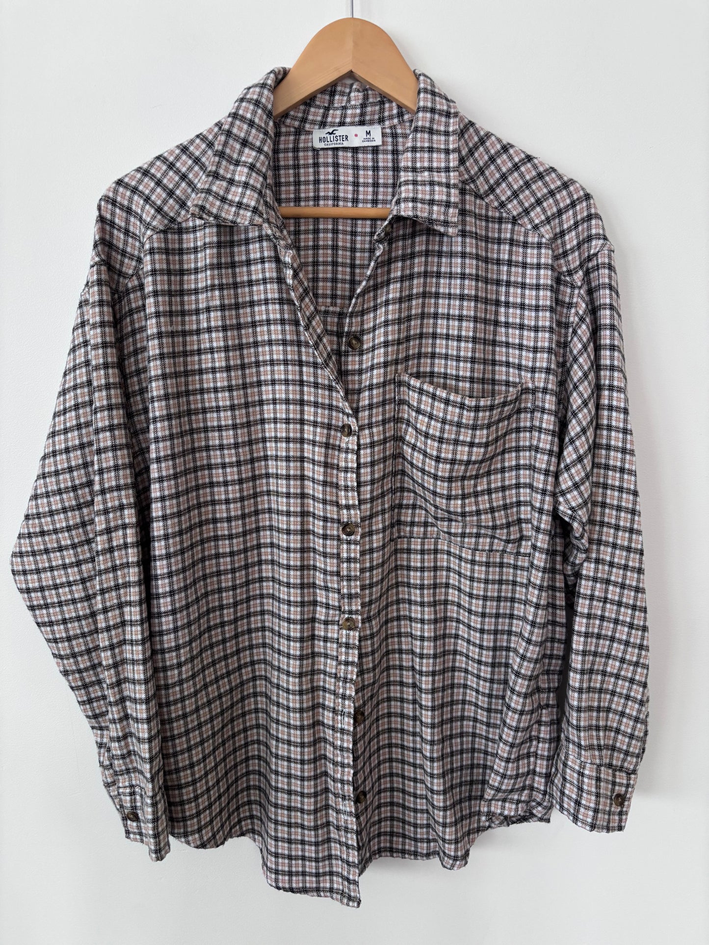 Hollister Soft Flannel Button Down Shirt | Sz Medium (fits a large)